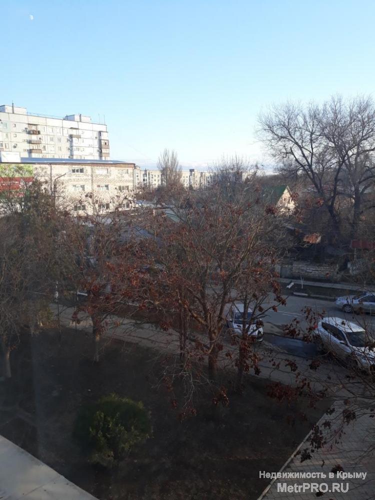 Код объекта 24487842.    Продам двухкомнатную квартиру 45.3/28.1/5.8 кв. м на третьем этаже пятиэтажного блочного... - 4