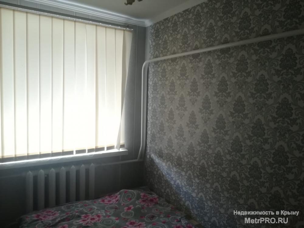 Код объекта 15332013.    Продаётся четырёхкомнатная квартира 91.4/51.2/9.8 кв. м на первом этаже двухэтажного... - 8