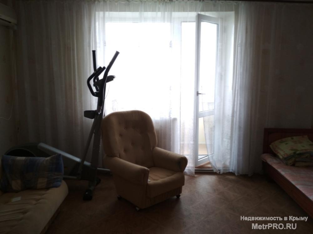 Код объекта 11391640.    Продаётся трёхкомнатная квартира 71.5/40.7/9 кв. м на седьмом этаже семиэтажного блочного... - 8