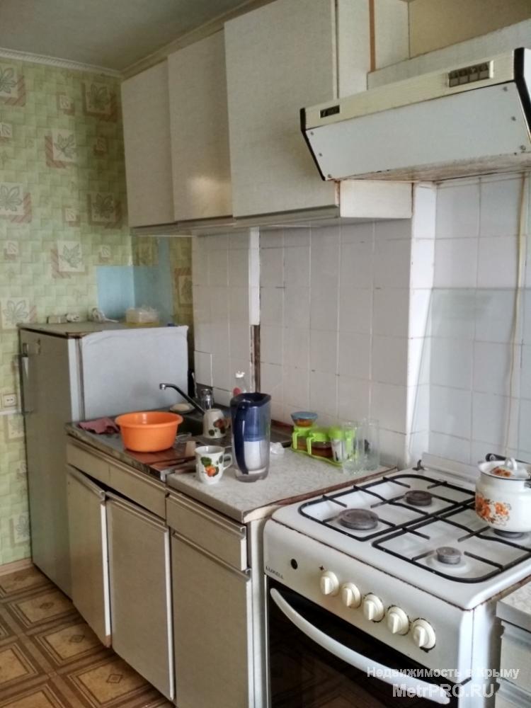 Код объекта 11391640.    Продаётся трёхкомнатная квартира 71.5/40.7/9 кв. м на седьмом этаже семиэтажного блочного... - 13