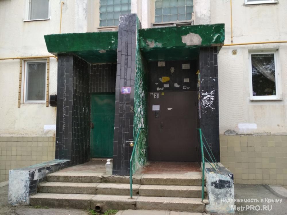 Код объекта 11391640.    Продаётся трёхкомнатная квартира 71.5/40.7/9 кв. м на седьмом этаже семиэтажного блочного... - 14