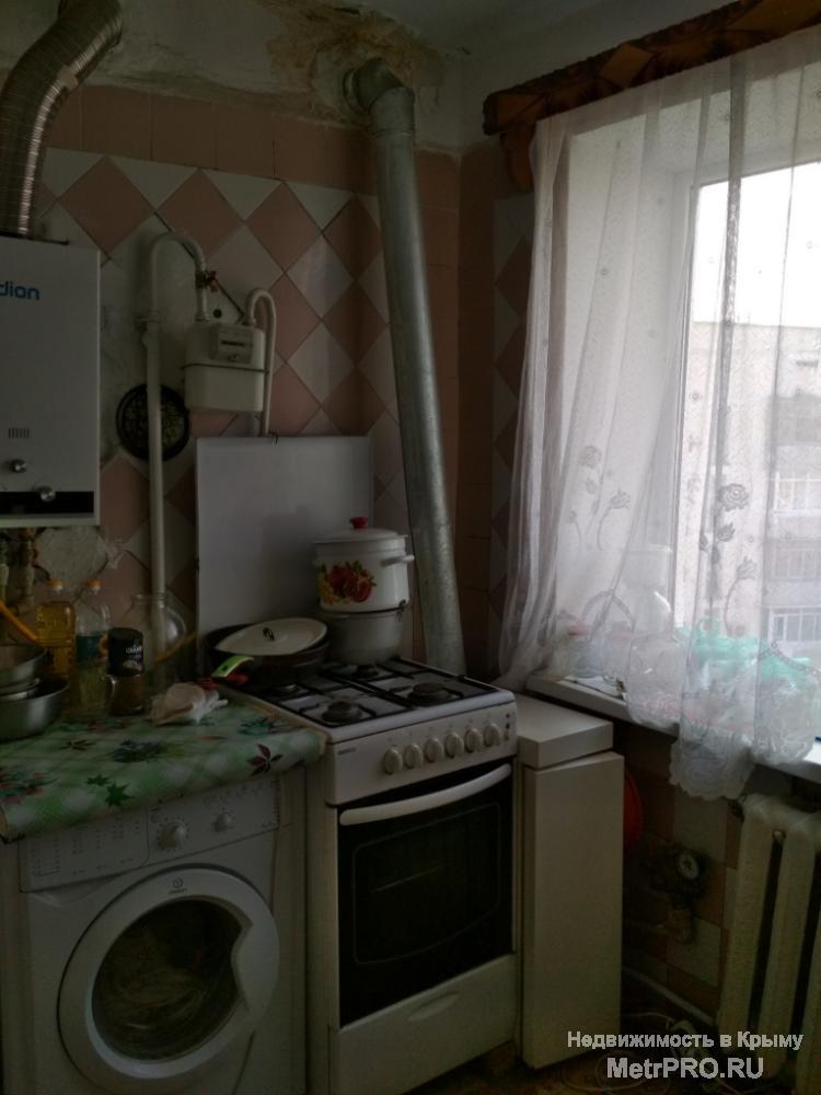 Код объекта 11391641.    Продаётся трёхкомнатная квартира 59.3/42.1/6.2 кв. м на пятом этаже пятиэтажного блочного... - 10