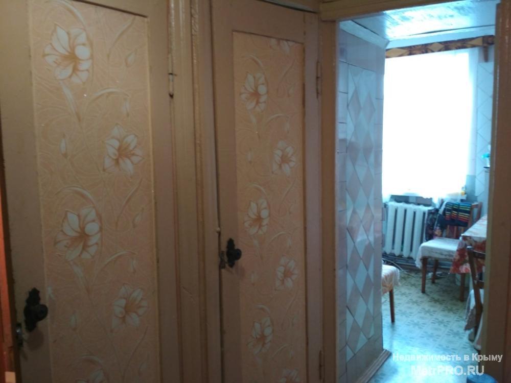 Код объекта 11391641.    Продаётся трёхкомнатная квартира 59.3/42.1/6.2 кв. м на пятом этаже пятиэтажного блочного... - 12
