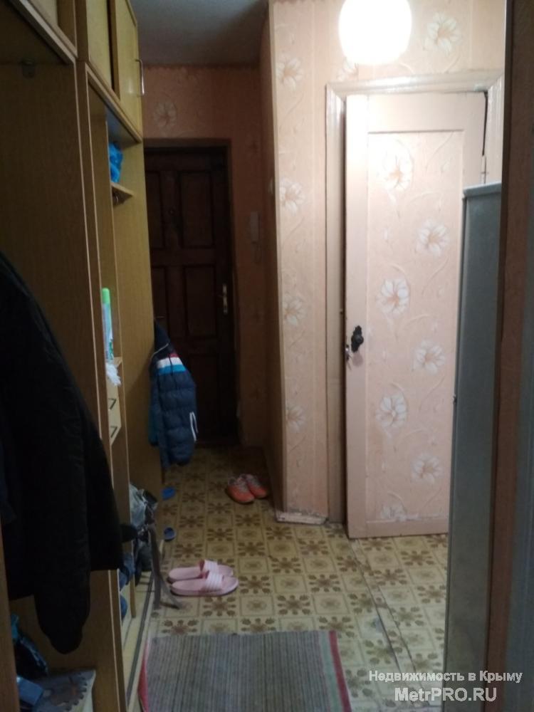 Код объекта 11391641.    Продаётся трёхкомнатная квартира 59.3/42.1/6.2 кв. м на пятом этаже пятиэтажного блочного... - 13