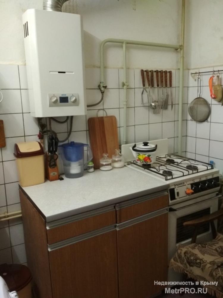 Код объект 11391648.    Продаётся трёхкомнатная квартира 51.5/37.1/5.5 кв. м на втором этаже трёхэтажного блочного...
