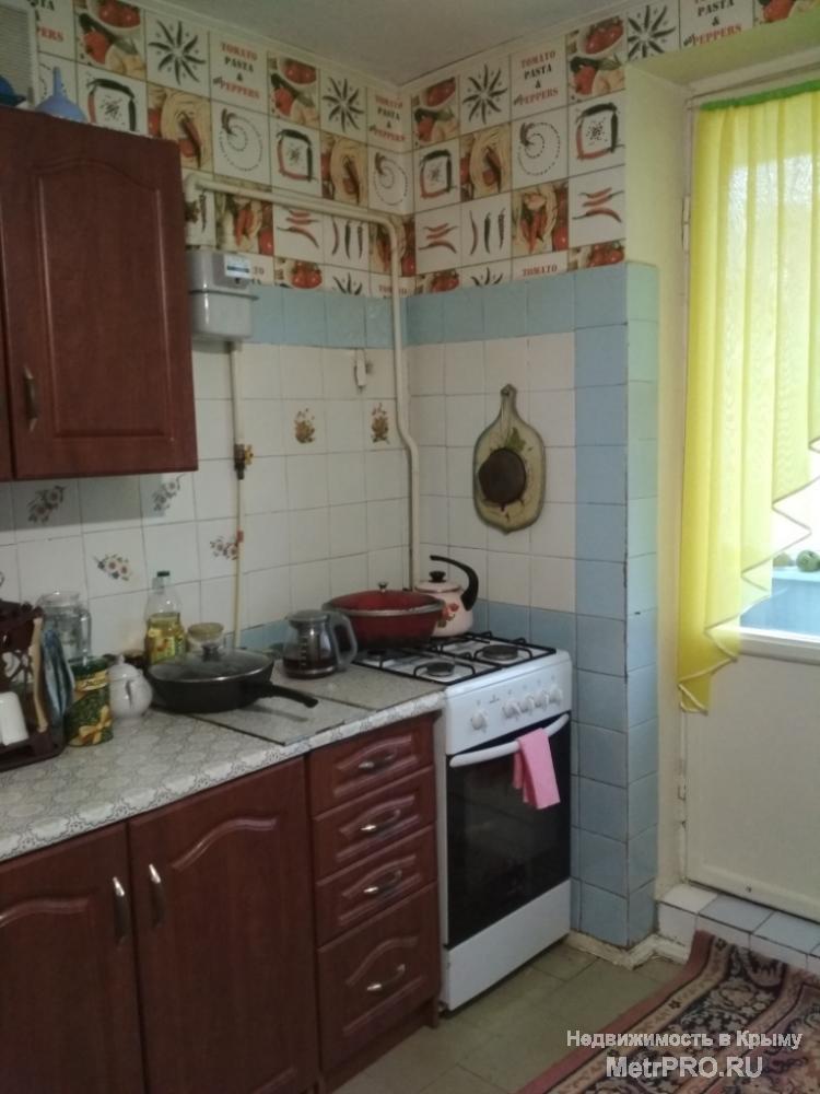 Код объекта 11391665.    Продаётся трёхкомнатная квартира 75.6/39.9/9.4 кв. м на пятом этаже пятиэтажного блочного...