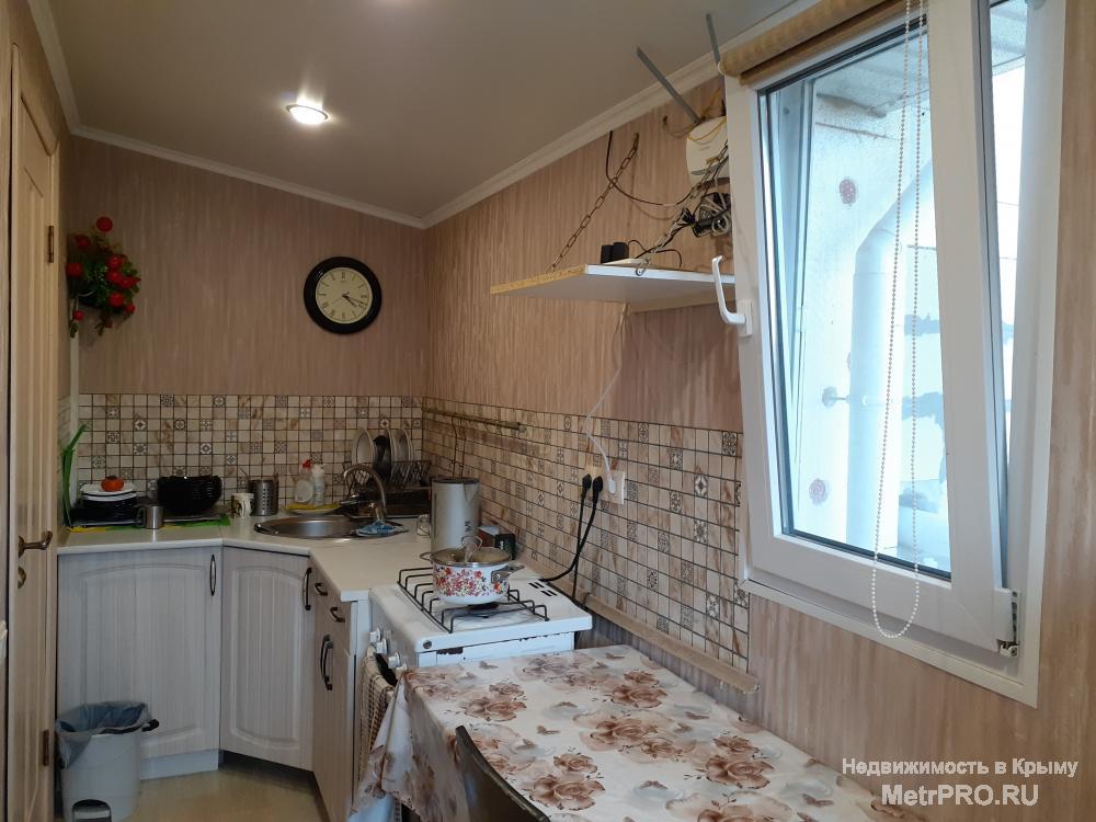 Предлагаем приобрести 2 зарегистрированных жилых дома на участке 9 соток в 10 минутах от центра города!  Вы ищите... - 4