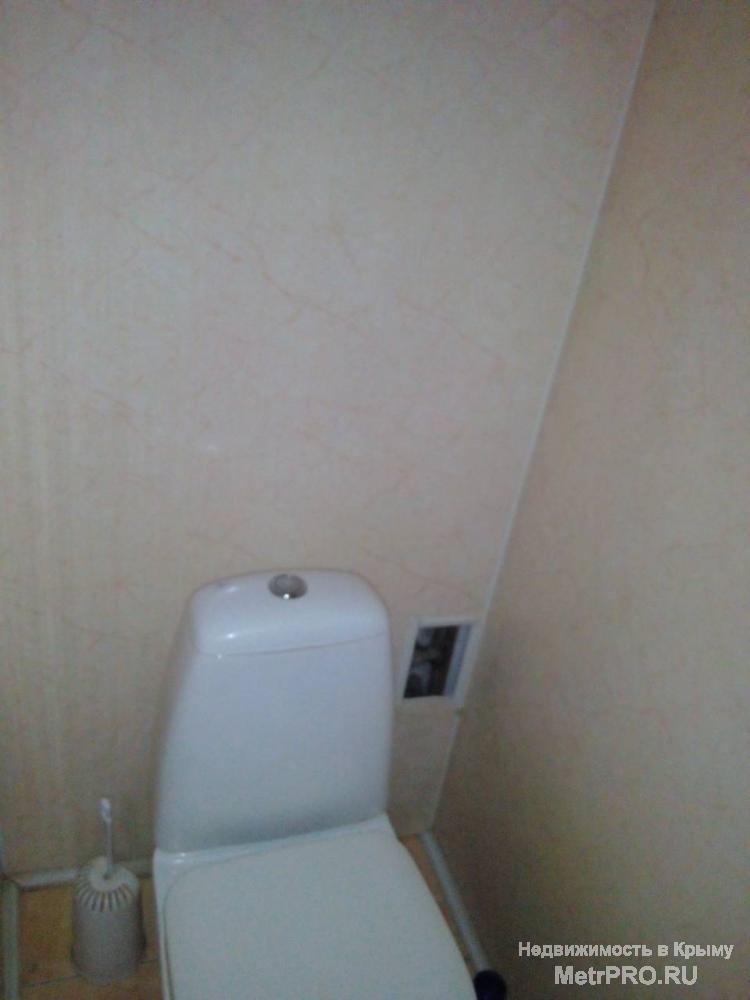 Код объекта 11391550.    Продаётся трёхкомнатная квартира 76.1/40.4/9 кв. м на третьем этаже пятиэтажного блочного... - 10