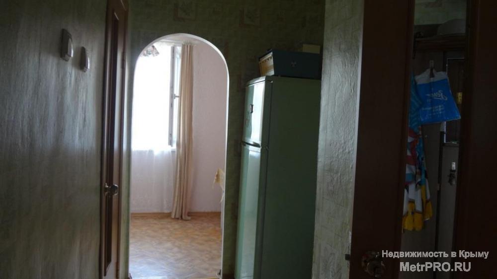 Код объекта 11391491.     Продаётся однокомнатная квартира 32 кв. м, расположенная на первом этаже пятиэтажного... - 2