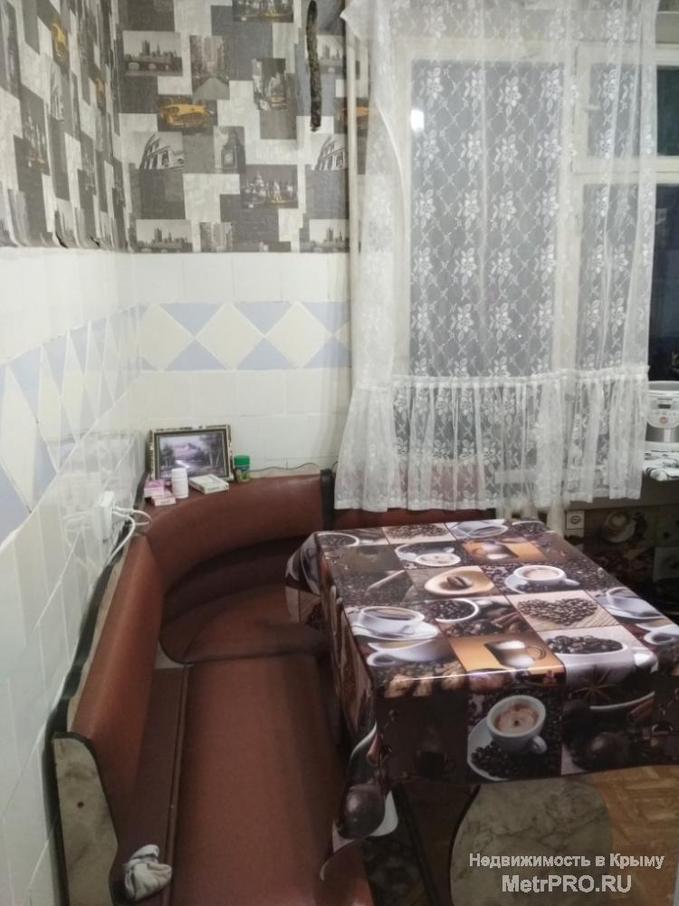 Код объекта 11391600.    Продаётся однокомнатная квартира 30.4/16.6/5.9 кв. м на четвёртом этаже пятиэтажного... - 5
