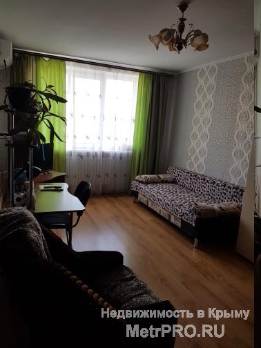 Код объекта 11391528.    Продам трёхкомнатную квартиру 68/39.5/9.2 кв. м  на пятом этаже пятиэтажного блочного дома...
