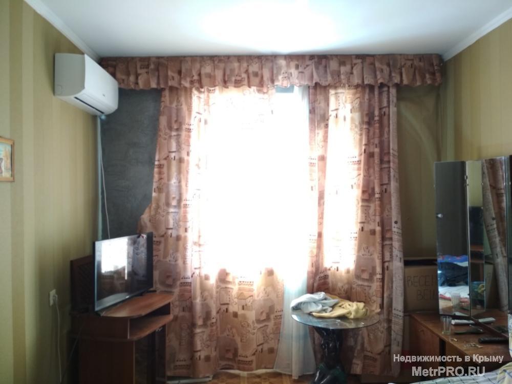 Код объекта 11391291.    Продаётся трёхкомнатная квартира 71.5/41.4/11 кв. м на четвёртом этаже пятиэтажного блочного... - 3