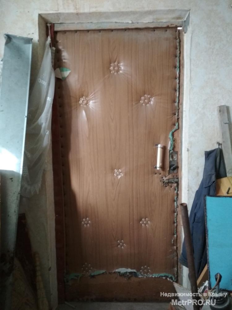 Код объекта 11391409.    Продаётся трёхкомнатная квартира 50.6/29.7/6.5 кв. м на первом этаже двухэтажного блочного... - 12