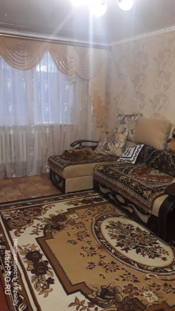 Код объекта 24832714.    Продам трехкомнатную квартиру 64.6/39.5/8.8 кв. м на пятом этаже пятиэтажного блочного дома...