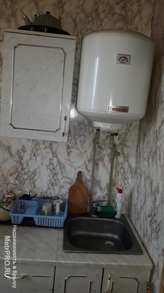 Код объекта 24973936.    Продам однокомнатную квартиру 21.6/12/4.4 кв. м на третьем этаже пятиэтажного блочного типа... - 1