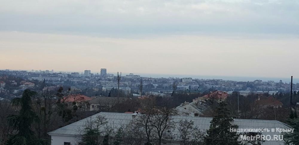 Квартира видовая, в тихом уютном районе! Остановка прям у дома! В пешей доступности магазины, школа, детский сад.... - 6