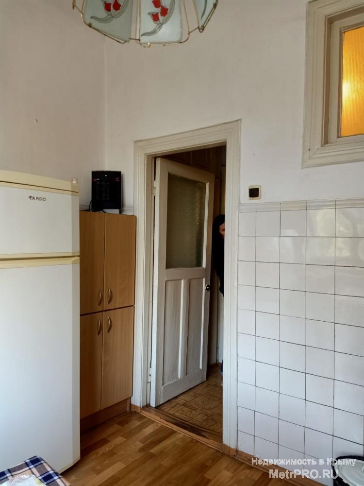 Продам 2к Сталинка в Симферополь район Симашка .Квартира в норм . состояние . Газовая колонка есть. Большая лоджия... - 1