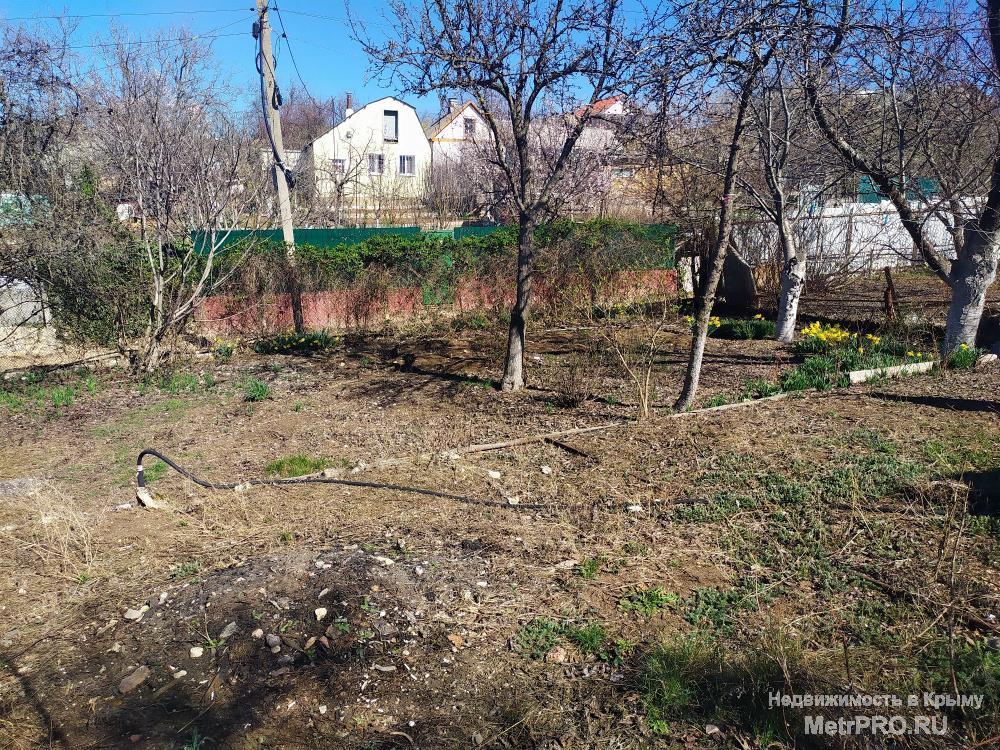 Продам дачу СТ Сапун-гора (дачный Массив на 10м км Балаклавского шоссе)  - площадь участка 4 сот.  - домик в жилом... - 6