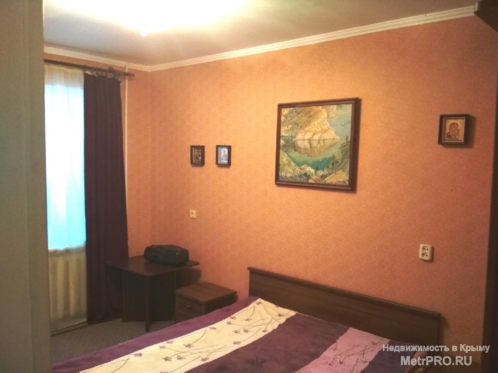 Продается классическая двухкомнатная 'чешка'  на Маринеско. Средний этаж, середина дома. Комнаты изолированные 18, 14... - 12