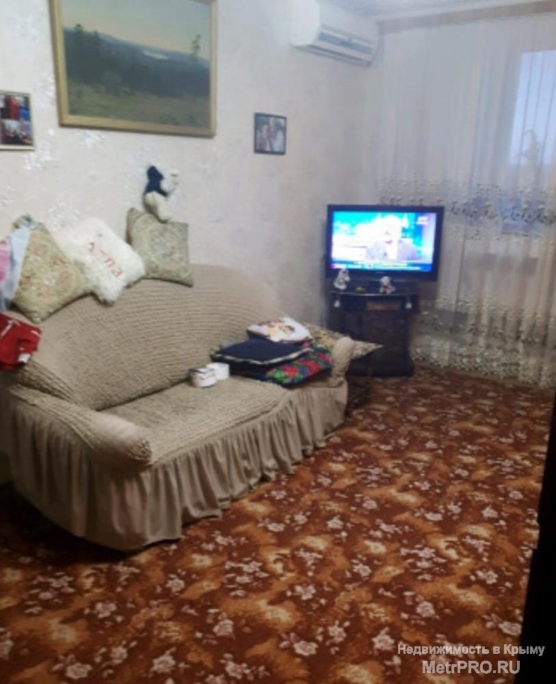 Двухкомнатная квартира на ул.Горпищенко возле школы и садика. 47м2 на 5 этаже. Рядом ТЦ Новус, детский городок...