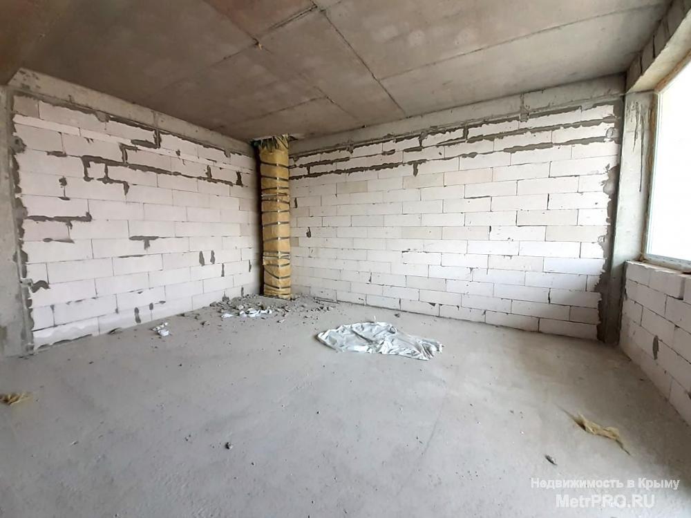Продам апартамент квартирного типа на 3 этаже, 44 м2 с балконом и видом на море, в новом доме на берегу моря, бухте... - 1