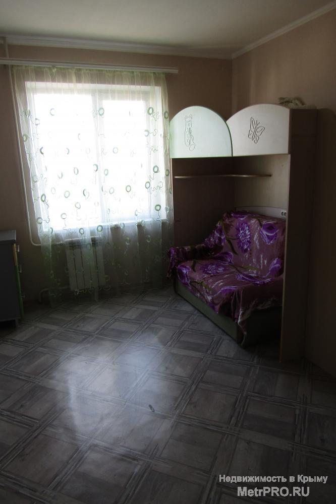 Квартира 2 комнатная после ремонта. Общая площадь 54 кв.м., кухня 9  кв.м. расположена  на 8 этаже 9-и этажного... - 2