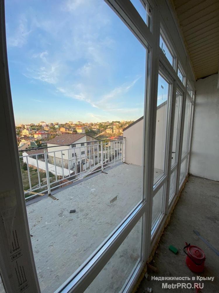 В продаже студия 22м2 (с балконом 27м2) и видом на море в районе улицы Репина, на 3 этаже.     Все городские... - 2