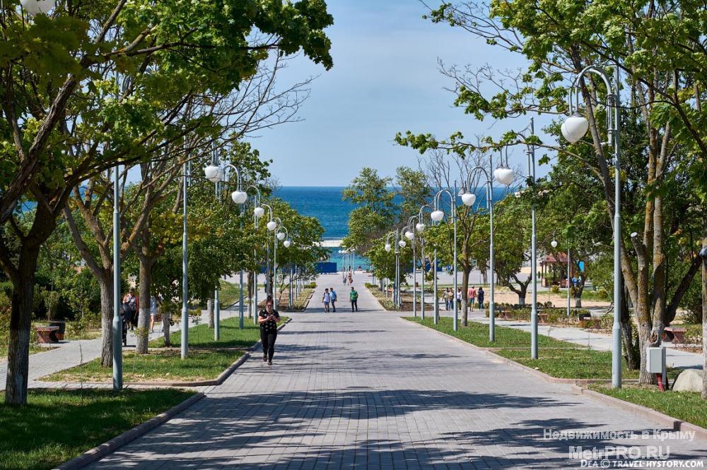 В продаже студия 28м2 на первом этаже со своим приусадебным участком за 2.5 млн возле улицы Репина      Все городские...