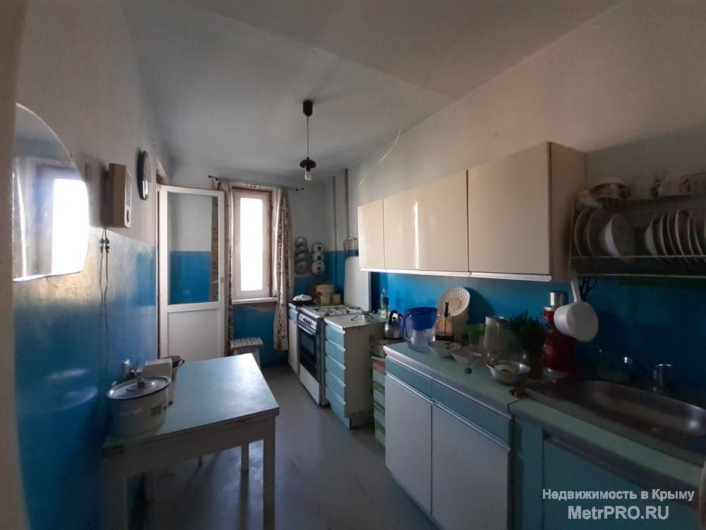 Продам двухкомнатную квартиру 55м2 на 4 этаже девятиэтажного дома на улице генерала Мельника. Квартира удобной... - 6