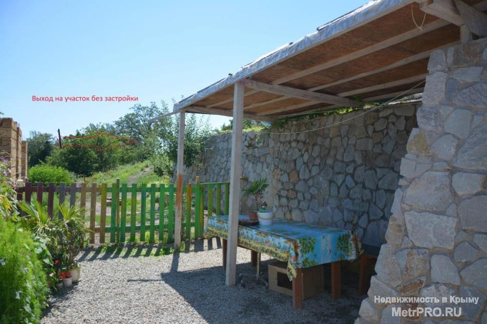КУПИТЬ ДОМ В АЛУШТЕ ВЫГОДНО и без РИСКА!     	Продается капитальный жилой дом 81 кв.м 2 этажа, 2 км 15-20 мин ходьбы... - 2