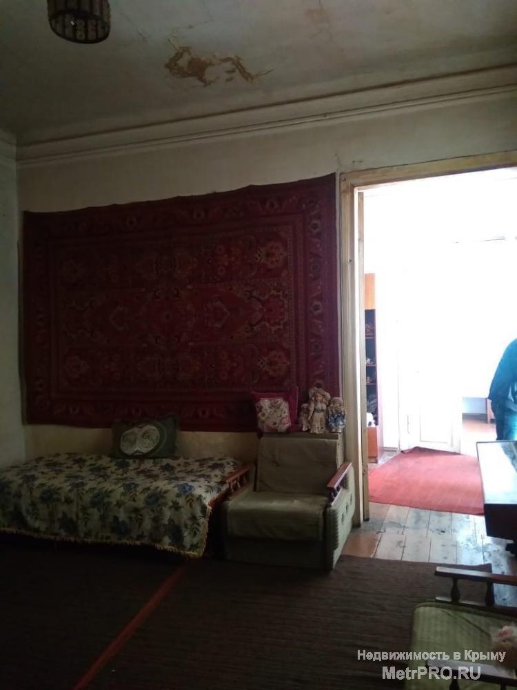Продам просторную 4-комнатную квартиру сталинку без посредников в исторической части Симферополя. Дом построен из... - 1