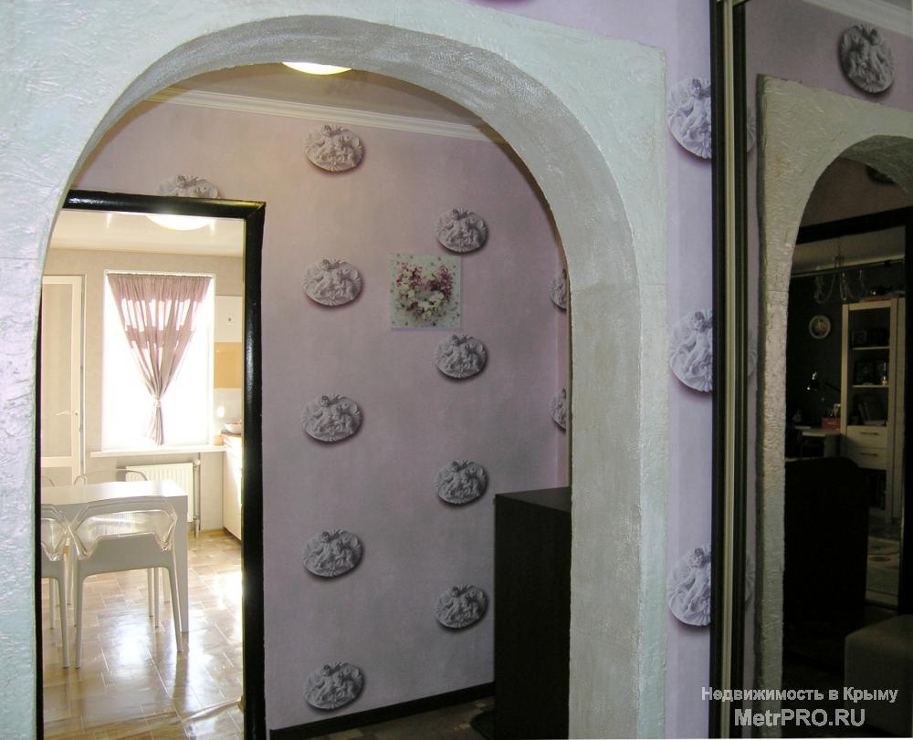 Продам 2-комнатную квартиру улучшенной планировки в Севастополе, улица Косарева, 5-й микрорайон.  Второй этаж... - 5