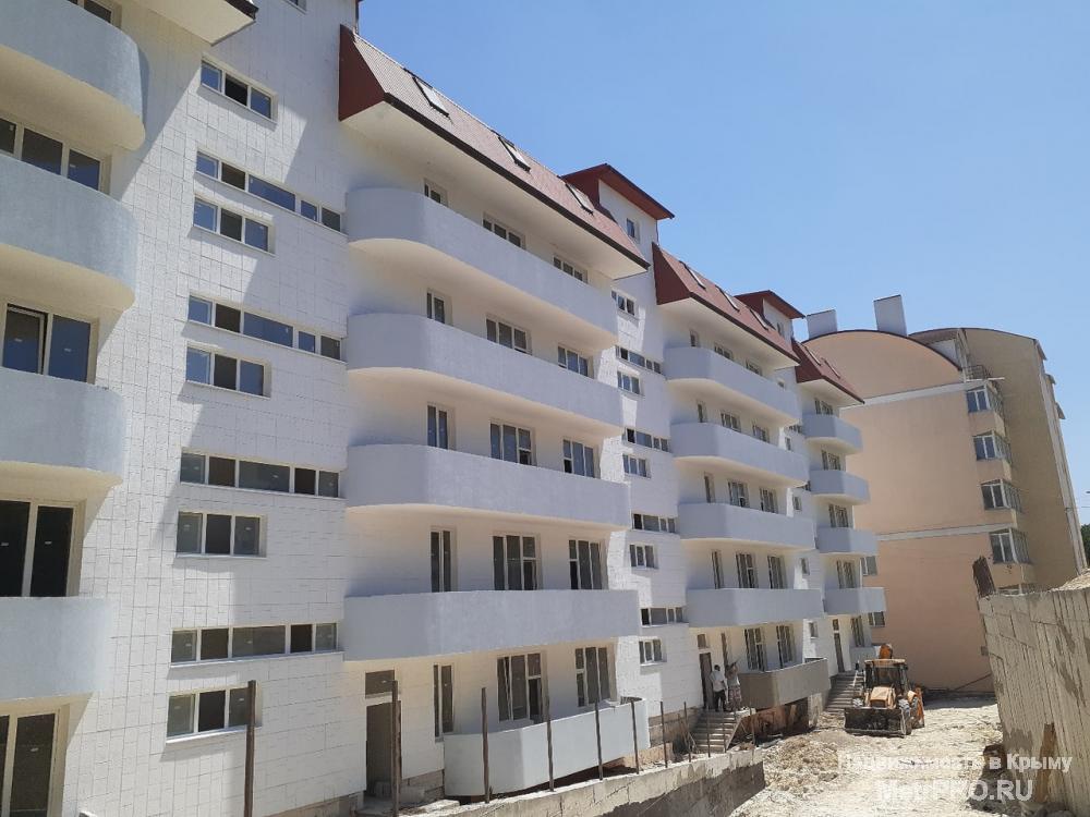 Продам апартамент квартирного типа на 1 этаже, 40 м2 с балконом, в новом доме на берегу моря, бухте Стрелецкая.... - 5