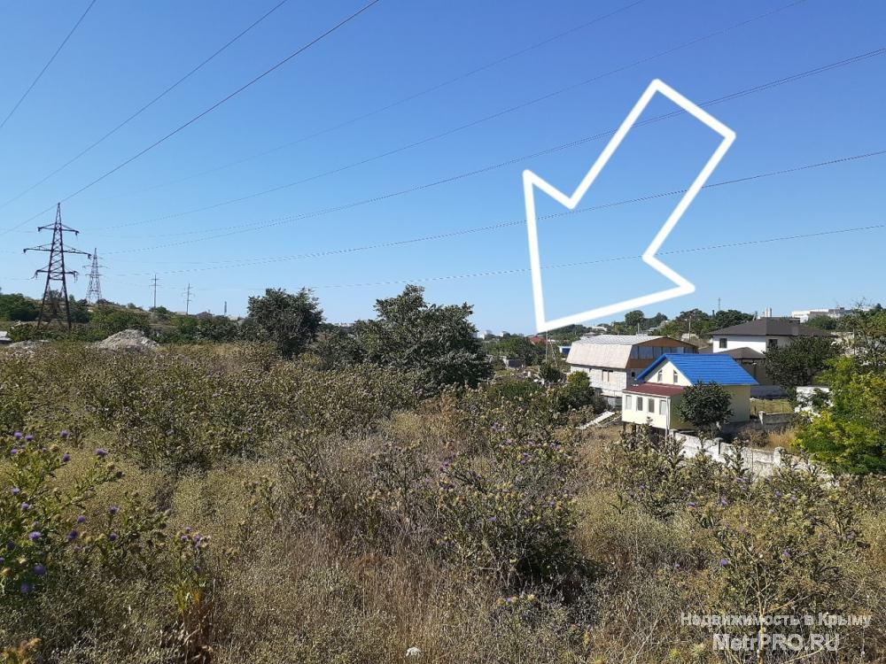 Продам участок возле улицы Шабалина (80м), 5.5 соток. Свет, вода постоянные, доступны к подключению. Недалеко...