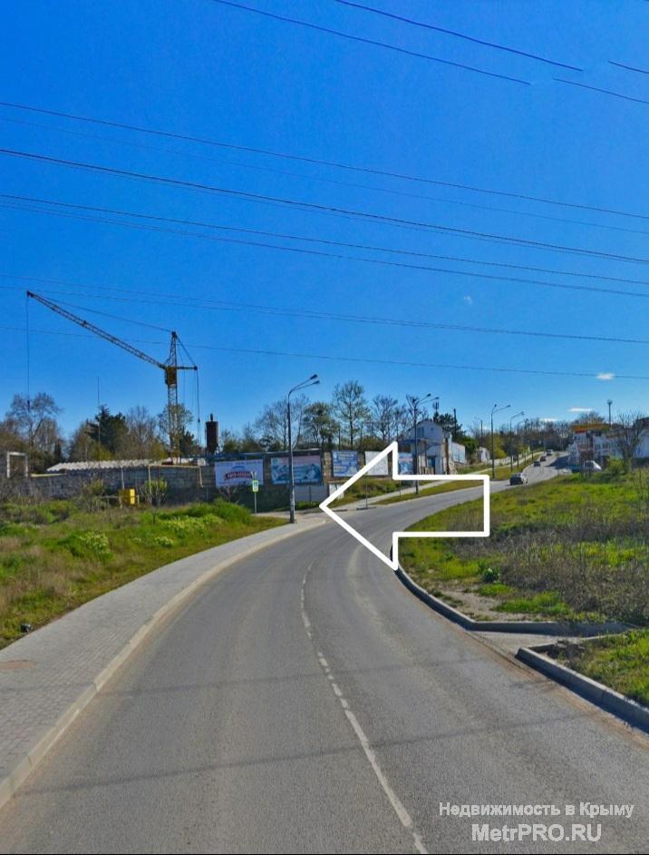 Продам участок возле улицы Шабалина (80м), 5.5 соток. Свет, вода постоянные, доступны к подключению. Недалеко... - 4