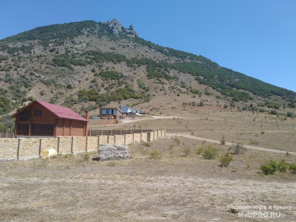 Продаётся земельный участок в г. Алушта, с. Лучистое площадью 60 соток. Участок расположен у подножия горы Демерджи,...