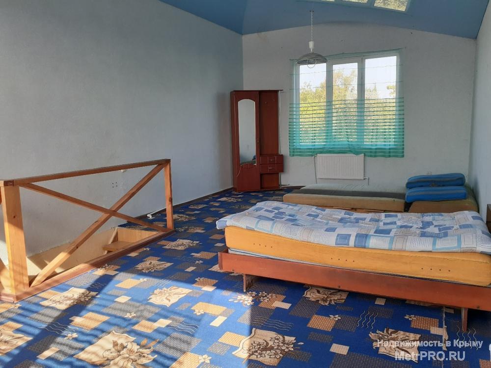В продаже двухэтажное домовладение 63м2 на участке 2 сотки (половина дома с отдельным входом) на морской стороне...