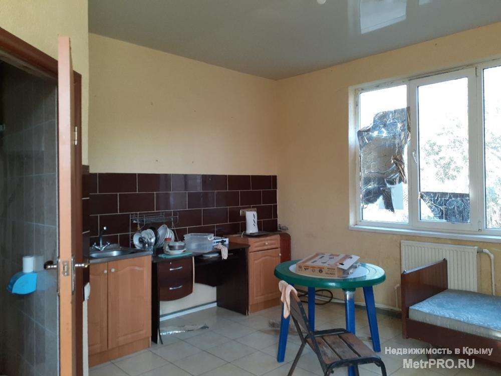 В продаже двухэтажное домовладение 63м2 на участке 2 сотки (половина дома с отдельным входом) на морской стороне... - 7