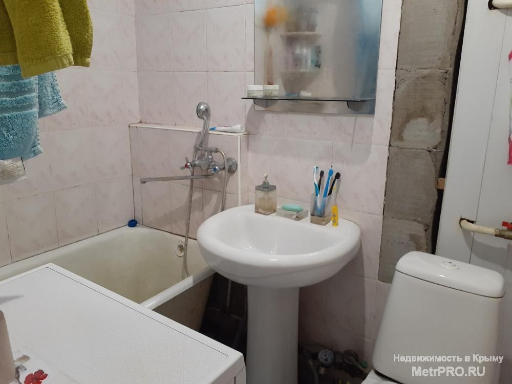 Продам двухкомнатную квартиру на улице Крестовского в Балаклаве. Квартира расположена на 4 этаже пятиэтажного дома.... - 3