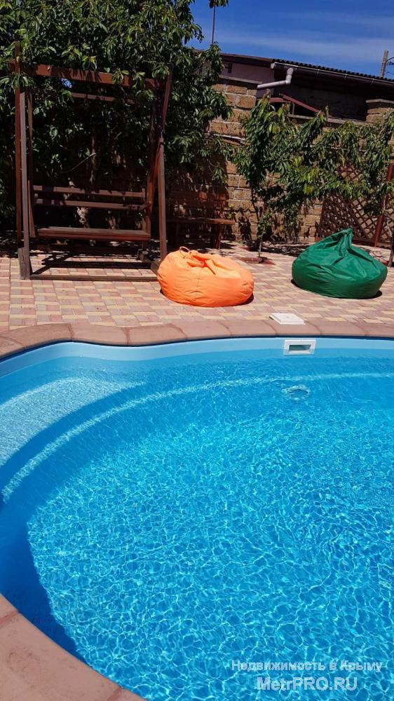 Продам 3х этажный  дом с видом на море в Пригороде Евпатории Заозерном, Песчанка.  Общая площадь дома 162м2, кухня... - 13