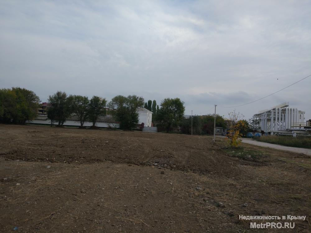 Продам земельный участок 10 соток под ИЖС в границах г. Феодосия, граничит с  базой отдыха 'Вымпел' в 150 м от моря.... - 7