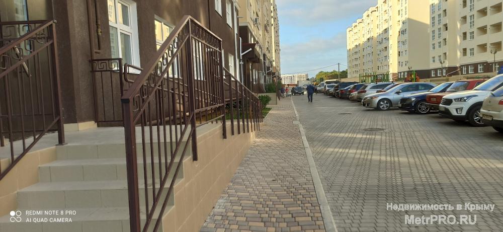 Продам новую квартиру в новом жилом комплексе Дергачев с видом на горы!     В квартире завершаем ремонт. Делали для... - 9