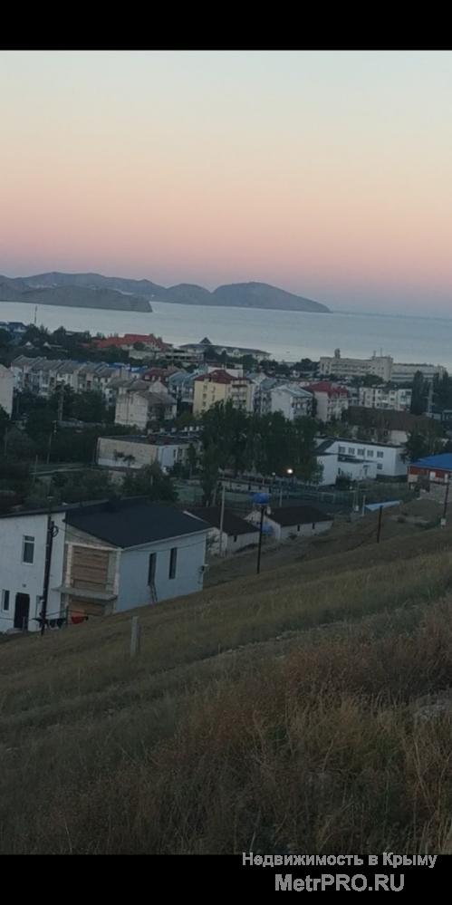 Продам видовой участок под ИЖС 8 соток, в Коктебеле. До моря 700 м, рядом свет, вода. С участка открывается красивый... - 1
