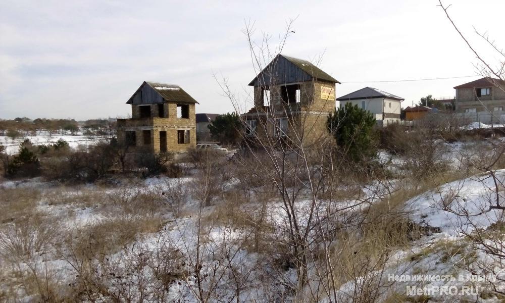 Участок 12 соток в ТСН «Теремок». До Георгиевского монастыря, спуска на пляж  10минут пешком.                  Дом из...
