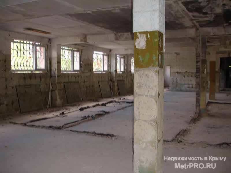 Продам четырехэтажное здание в Крыму  Продам здание, расположенное в центре города Керчь. Кадастровый номер... - 2