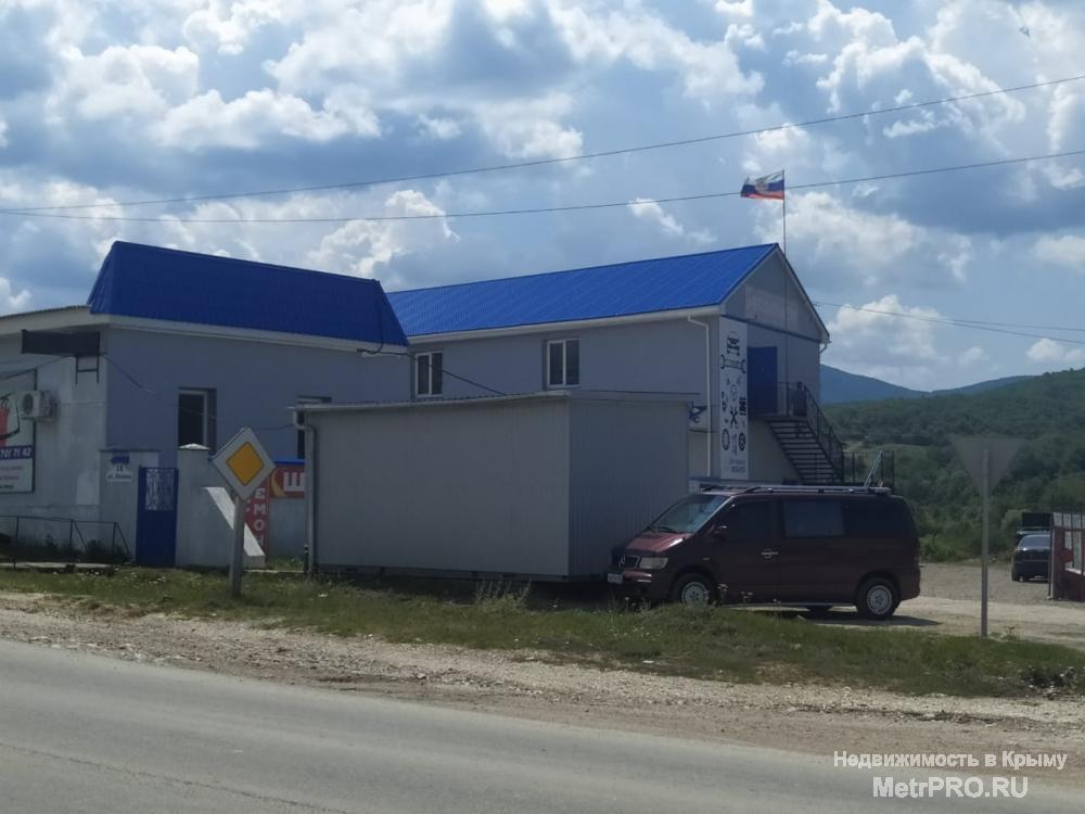 Продается автосервис действующий, здания и переуступка права аренды земли, п. Голубинка, Бахчисарайский район, первая...