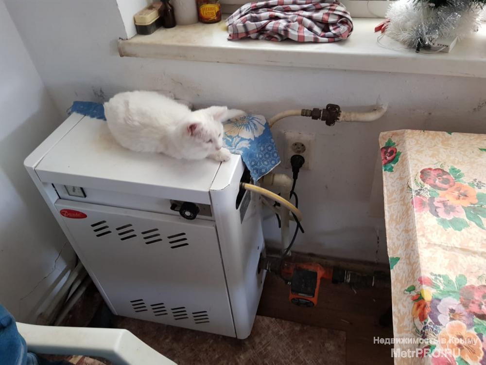 Продам два отдельных, жилых дома в городе Феодосия, по ул. Дружбы. Общей площадью 95 м.кв., летняя кухня 42 м.кв.,... - 7