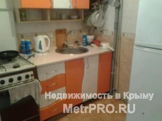 Расположение: 2 мин. от дома Театральная площадь (как Красная площадь/Крещатик: концерты, праздники, салют), театр,... - 13