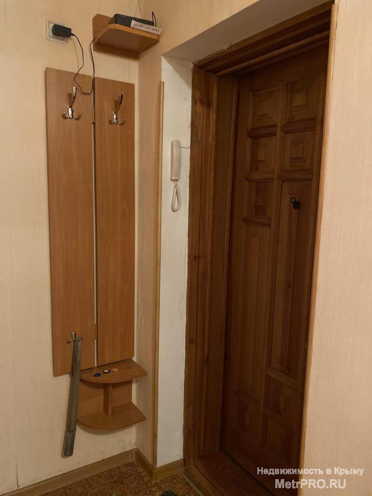 Сдам посуточно 1-комн.кв. 32 м2.  Сдается 1-комн. квартира свободной планировки посуточно, район Ленинский, площадью... - 9