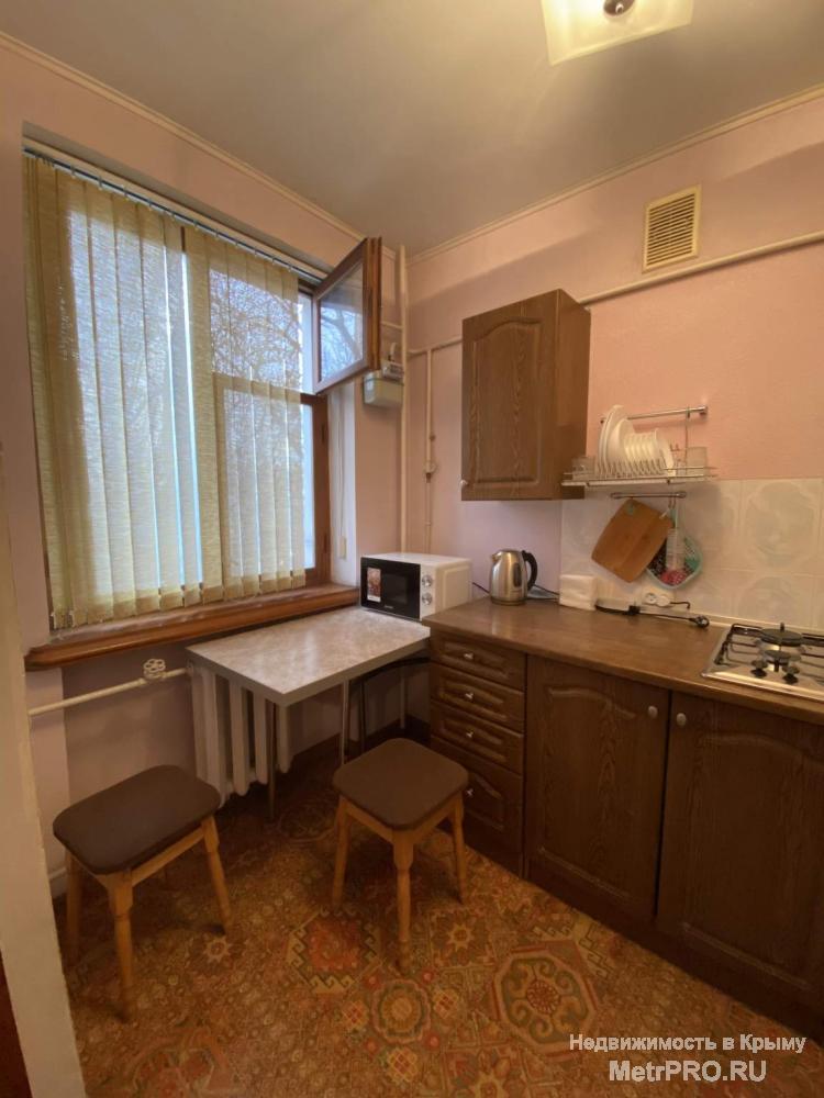 Сдам посуточно 1-комн.кв. 32 м2.  Сдается 1-комн. квартира свободной планировки посуточно, район Ленинский, площадью... - 15